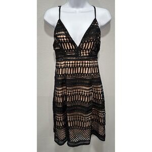 ASTR The Label Dress Women's Large Black Spaghetti Strap Crochet Lace Midi NWT